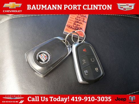 Used 2016 Cadillac SRX Performance w/ Midnight Edition Package AWD/4WD image 23