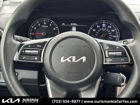Used 2024 Kia Forte LXS image 9
