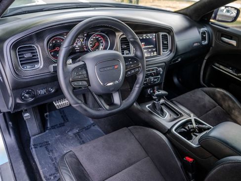 Used 2023 Dodge Charger Scat Pack image 4