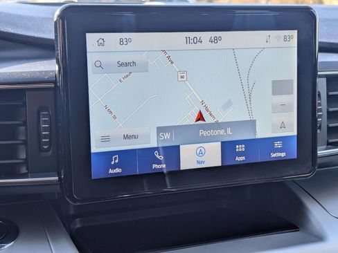 Used 2022 Ford Explorer XLT w/ Equipment Group 202A image 17