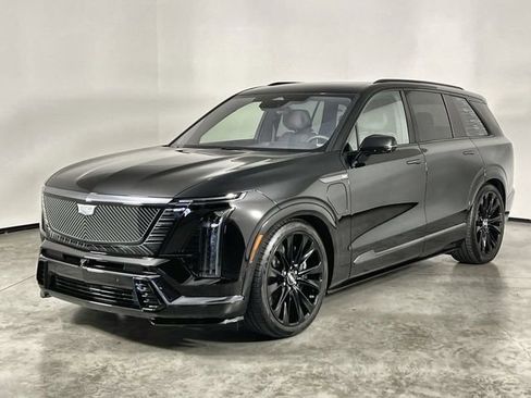 Used 2026 Cadillac Vistiq Platinum AWD/4WD image 4