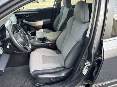 Certified 2025 Subaru Outback Premium AWD/4WD image 14