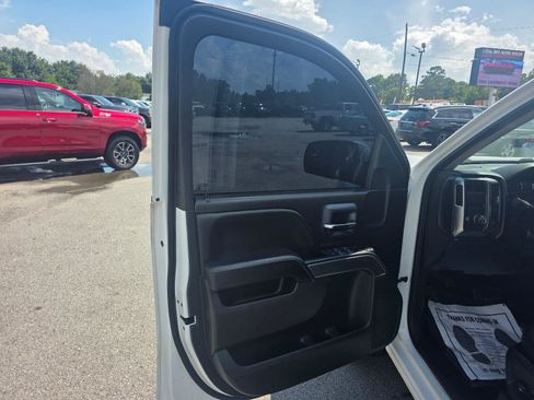 Used 2018 Chevrolet Silverado 1500 LT w/ All Star Edition RWD image 6
