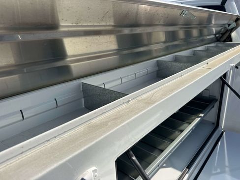 Used 2024 Ford F250 XL w/ XL Chrome Package image 14