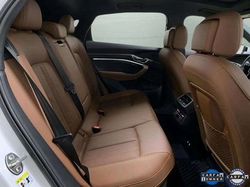 Used 2024 Audi Q8 e-tron Premium AWD/4WD image 24