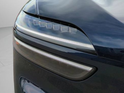 New 2026 Genesis GV70 2.5T Advanced AWD/4WD image 25