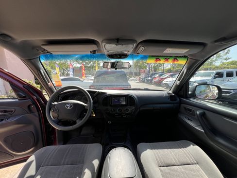 Used 2004 Toyota Tundra Limited image 17