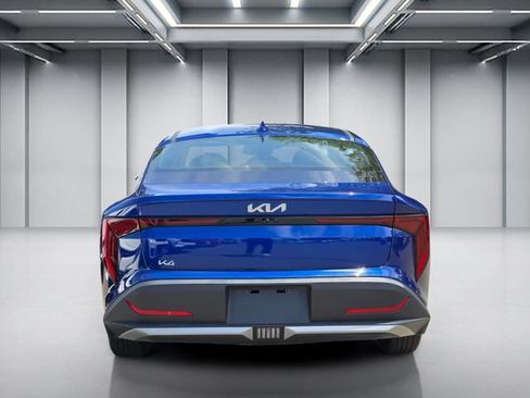 Certified 2025 Kia K4 FWD image 5