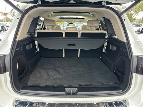 Used 2023 Mercedes-Benz GLB 250 image 47
