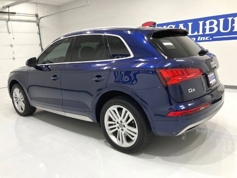 Used 2018 Audi Q5 2.0T Premium Plus w/ Premium Plus Package image 16
