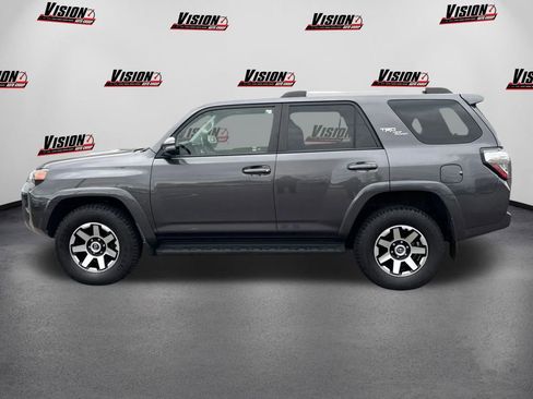 Used 2018 Toyota 4Runner TRD Off-Road Premium image 8
