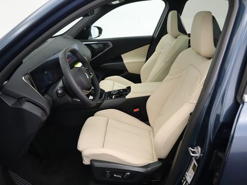 Certified 2025 BMW X3 xDrive30i w/ Premium Package image 20