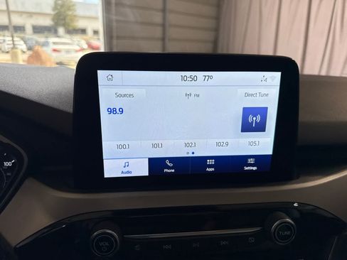Used 2021 Ford Escape SE FWD image 25