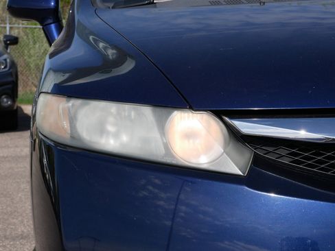 Used 2010 Honda Civic LX image 16
