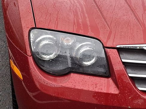 Used 2008 Chrysler Crossfire Limited RWD image 9