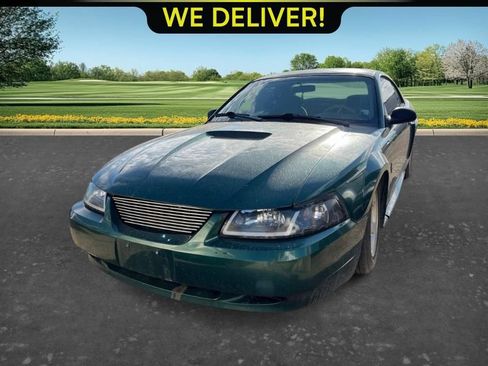Used 2001 Ford Mustang Coupe RWD image 1