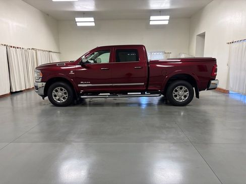 Used 2020 RAM 2500 Laramie RWD image 5