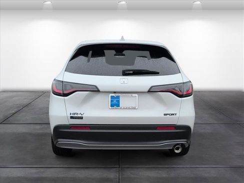 New 2026 Honda HR-V Sport image 5