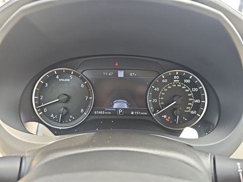 Used 2022 INFINITI QX50 Essential image 26