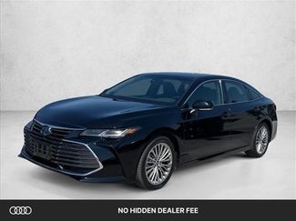Used 2022 Toyota Avalon Limited w/ Advanced Safety Package FWD video 1