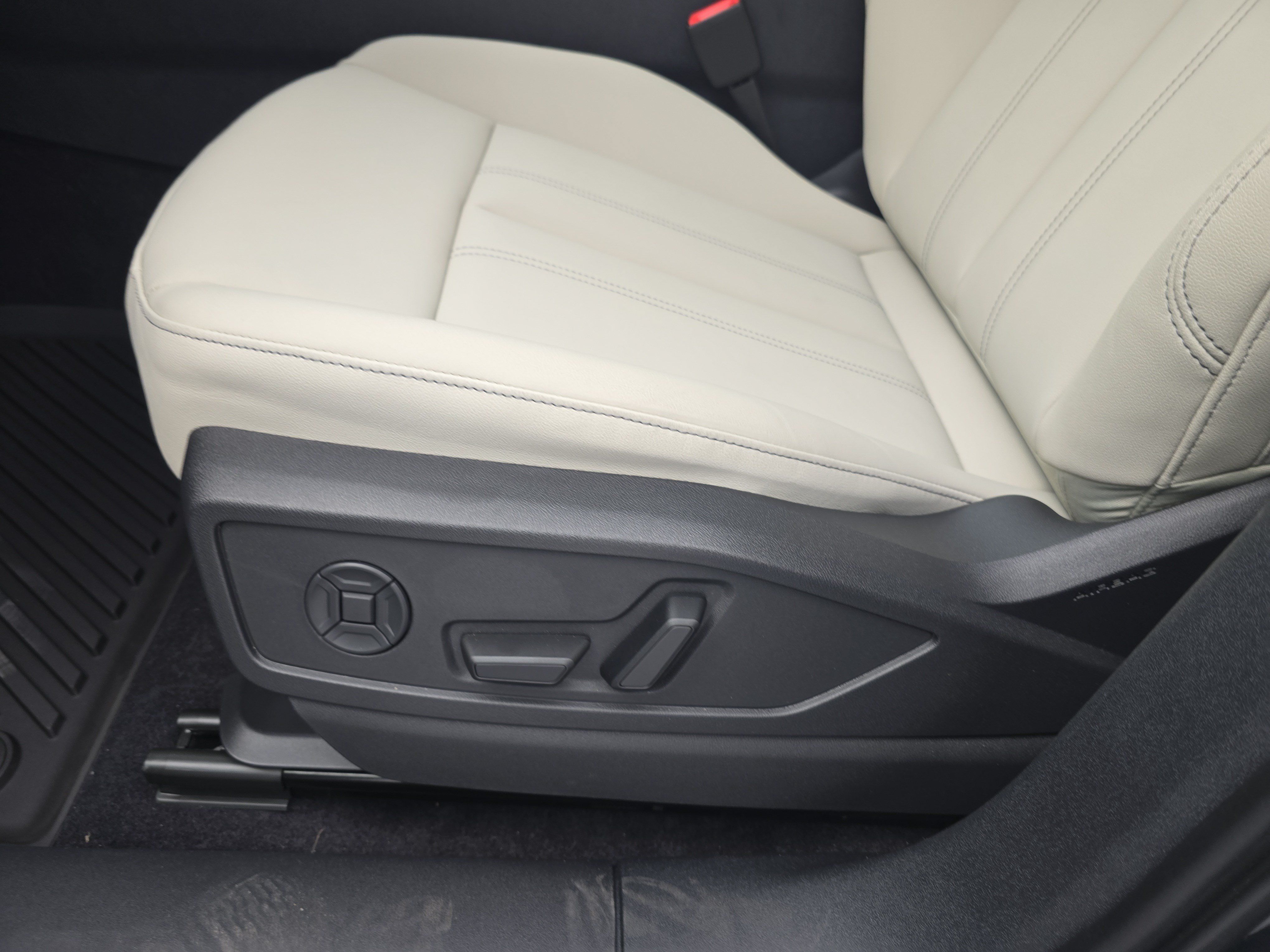 New 2026 Audi Q5 Premium Plus AWD/4WD image 29