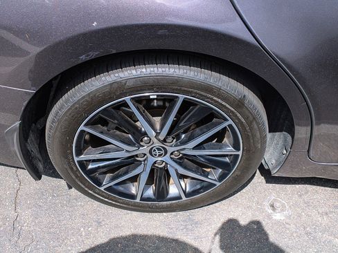 Used 2022 Toyota Camry SE w/ Convenience Package FWD image 11