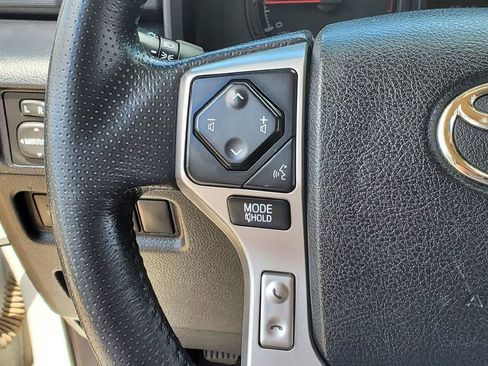 Used 2020 Toyota 4Runner SR5 Premium AWD/4WD image 7