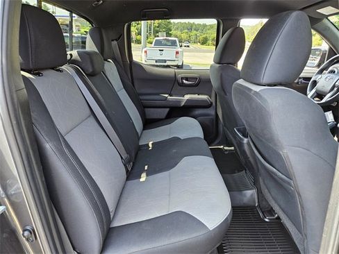 Used 2023 Toyota Tacoma TRD Sport image 15