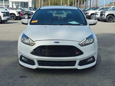 Used 2018 Ford Focus ST image 8