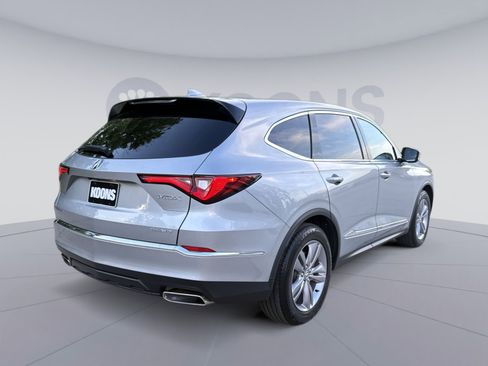 Used 2024 Acura MDX SH-AWD image 11