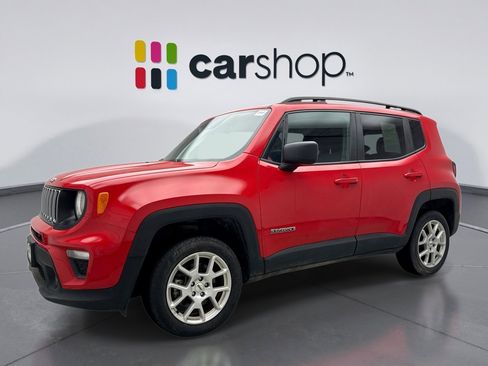 Used 2022 Jeep Renegade Latitude w/ Convenience Group image 1