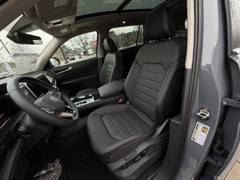 New 2026 Volkswagen Atlas SEL image 21