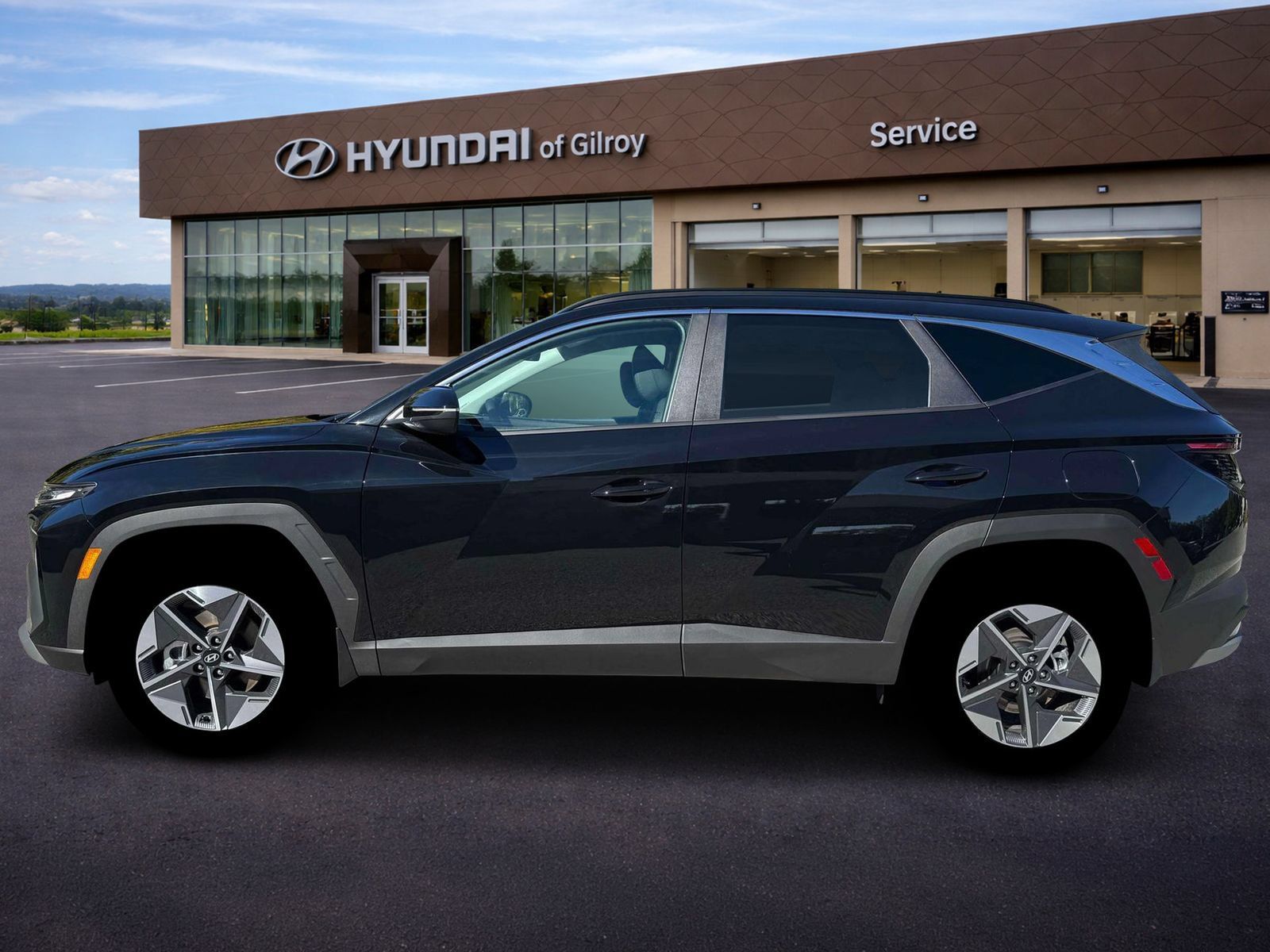 New 2026 Hyundai Tucson SEL w/ Tow & Go Package AWD/4WD image 3