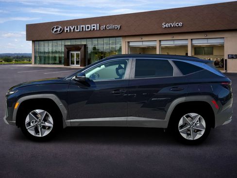 New 2026 Hyundai Tucson SEL w/ Tow & Go Package AWD/4WD image 3