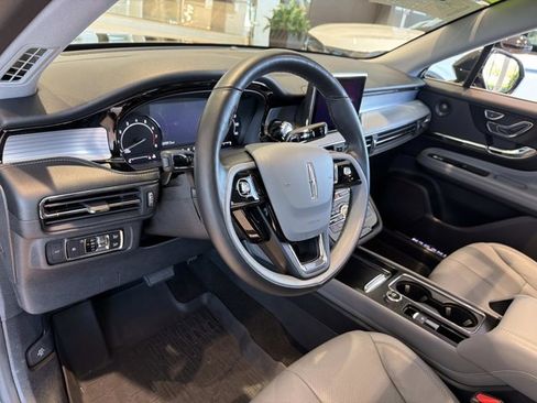 Certified 2020 Lincoln Corsair Reserve FWD image 16