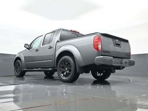 Used 2018 Nissan Frontier SV w/ Value Truck Package AWD/4WD image 22