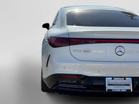Certified 2023 Mercedes-Benz EQS 580 4MATIC Sedan image 12