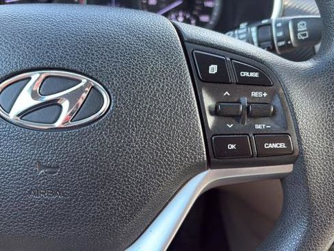Used 2019 Hyundai Tucson Value w/ Cargo Package AWD/4WD image 10