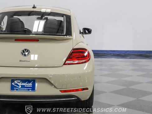 Used 2019 Volkswagen Beetle 2.0T Final Edition SEL image 25