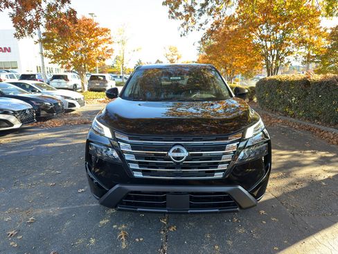 New 2026 Nissan Rogue SV w/ Cold Weather Package image 2