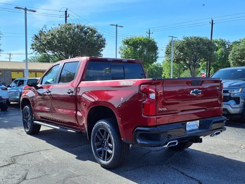 New 2026 Chevrolet Silverado 1500 LT Trail Boss w/ LT Trail Boss Premium Package AWD/4WD image 3