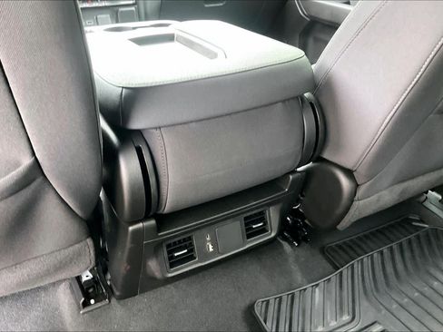 Used 2024 Chevrolet Silverado 1500 Custom AWD/4WD image 36