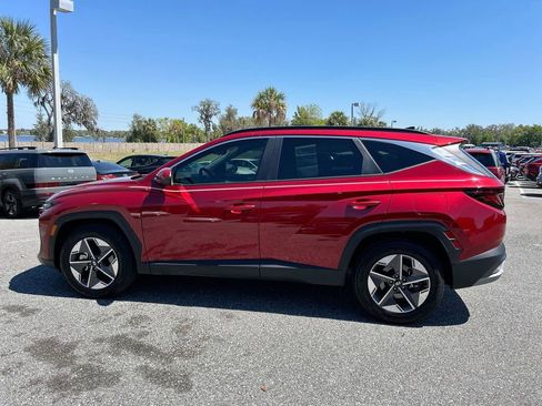 Certified 2025 Hyundai Tucson SEL image 9