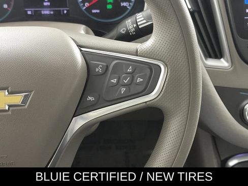 Used 2025 Chevrolet Malibu LT FWD image 28