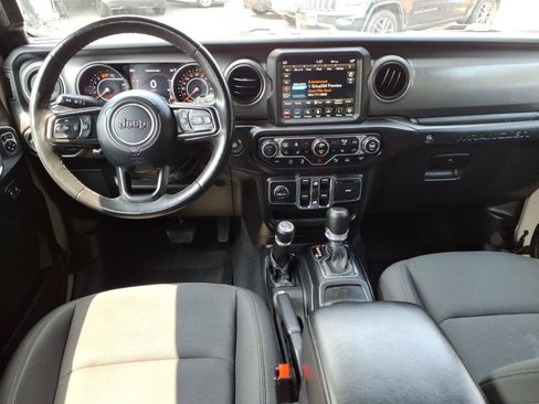 Certified 2022 Jeep Wrangler Unlimited Sport AWD/4WD image 14