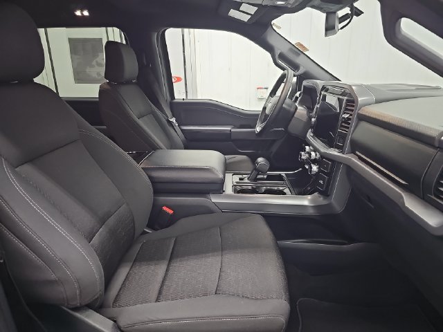Used 2025 Ford F150 XLT w/ Equipment Group 302A MID AWD/4WD image 28