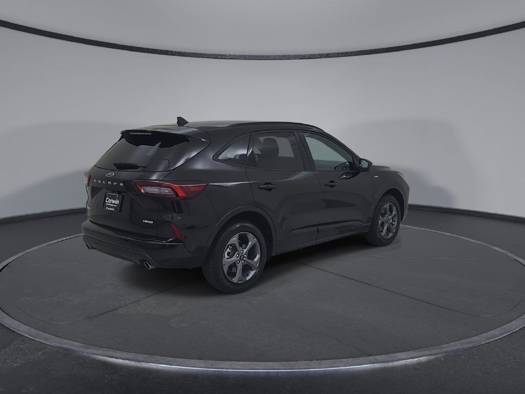 Used 2024 Ford Escape ST-Line w/ Tech Pack #1 AWD/4WD image 17