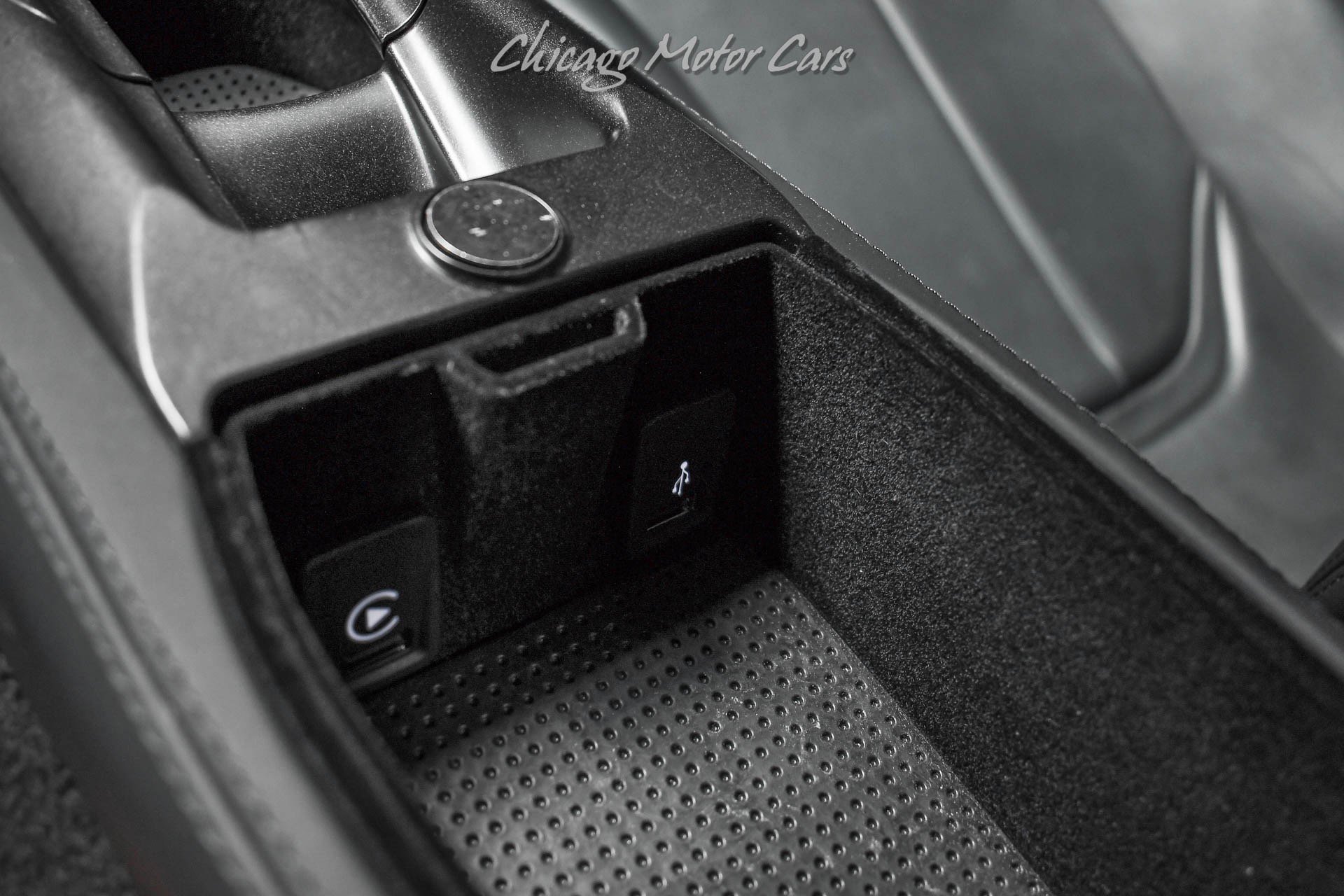 Used 2019 Ferrari 812 Superfast RWD image 21