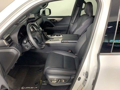 Used 2024 Lexus LX 600 F Sport image 18
