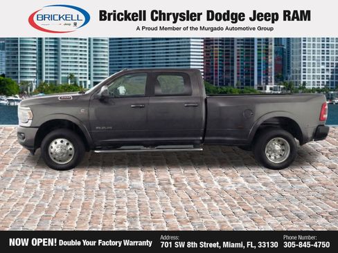 Used 2023 RAM 3500 Laramie AWD/4WD image 18